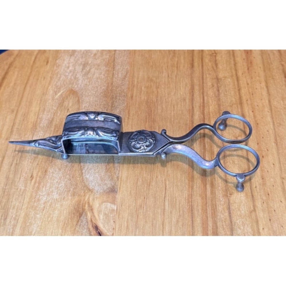Antique John Gilbert Candle Snuffer Wick Trimmer Scissors Silver Close Plated PS